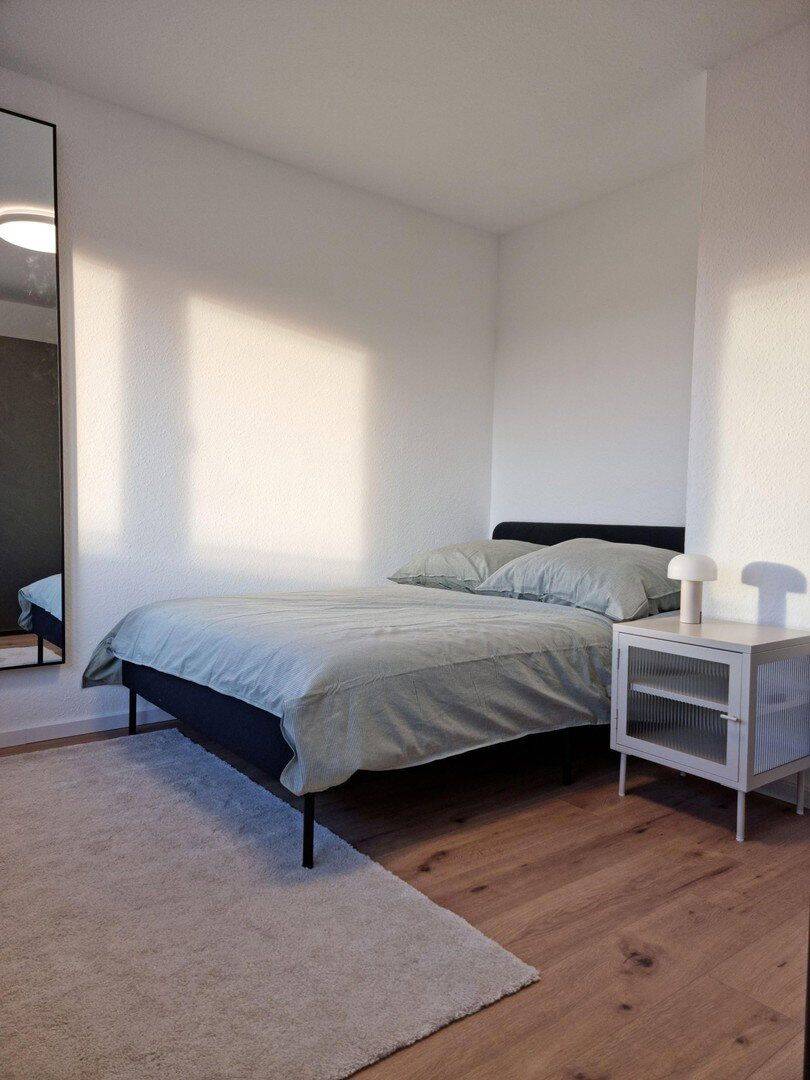 Frisch saniertes, stilvoll möbliertes Mini-Penthouse | 6,1% Rendite oder Eigennutz – Mainz – Vorschaubild 5