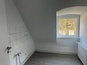 Schöne 4-Zimmer-Wohnung im Dachgeschoss – 26129 Oldenburg – Vorschaubild 4