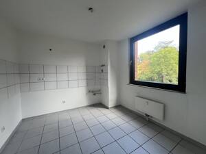 4-Zimmer-Wohnung mit Balkon und TG-Stellplatz in 40597 Düsseldorf-Benrath – 40597 Düsseldorf – Vorschaubild 5