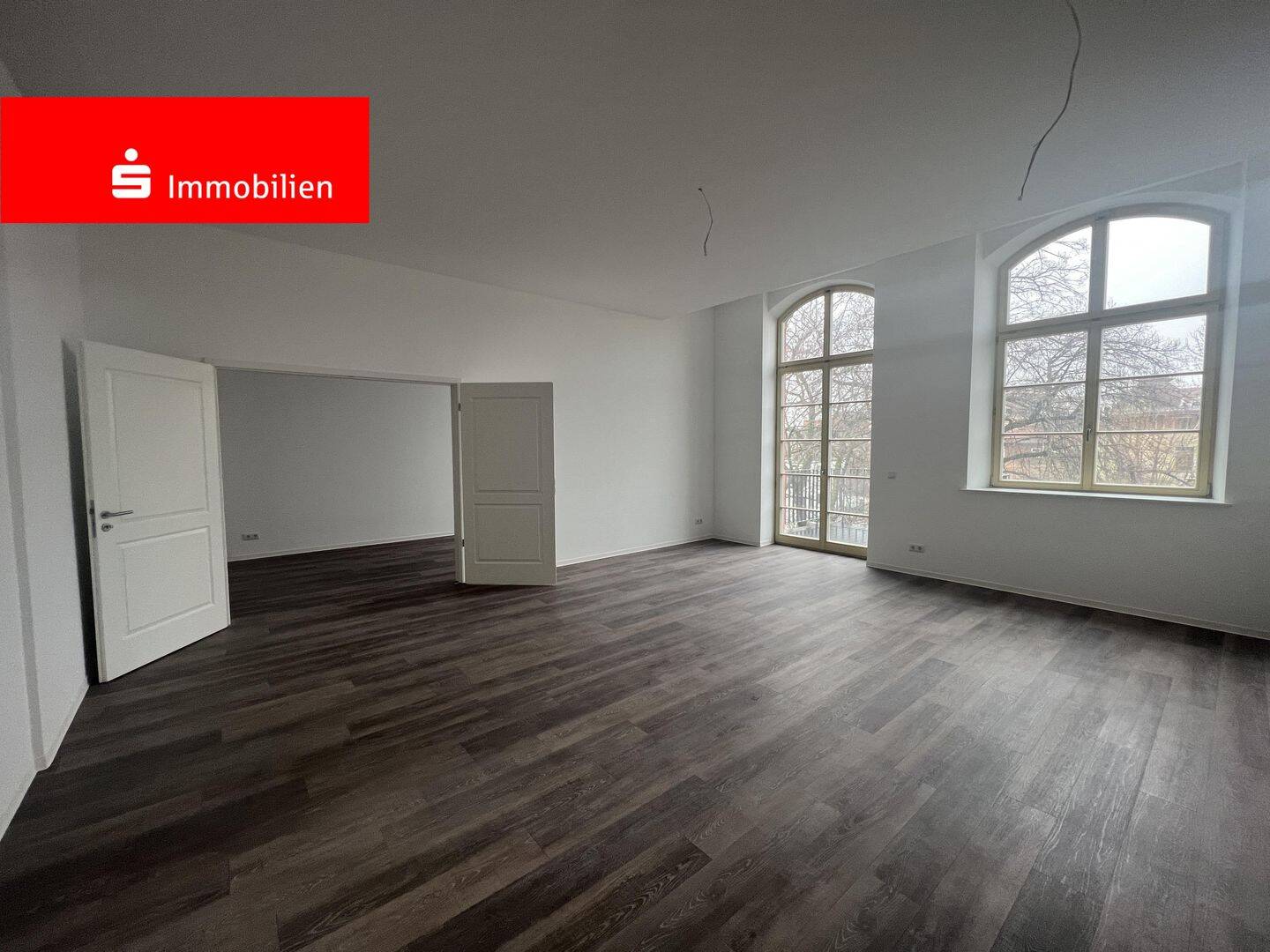 Moderne 4 Raumwohnung mit 3 Balkonen, 2 Bädern und Fahrstuhl