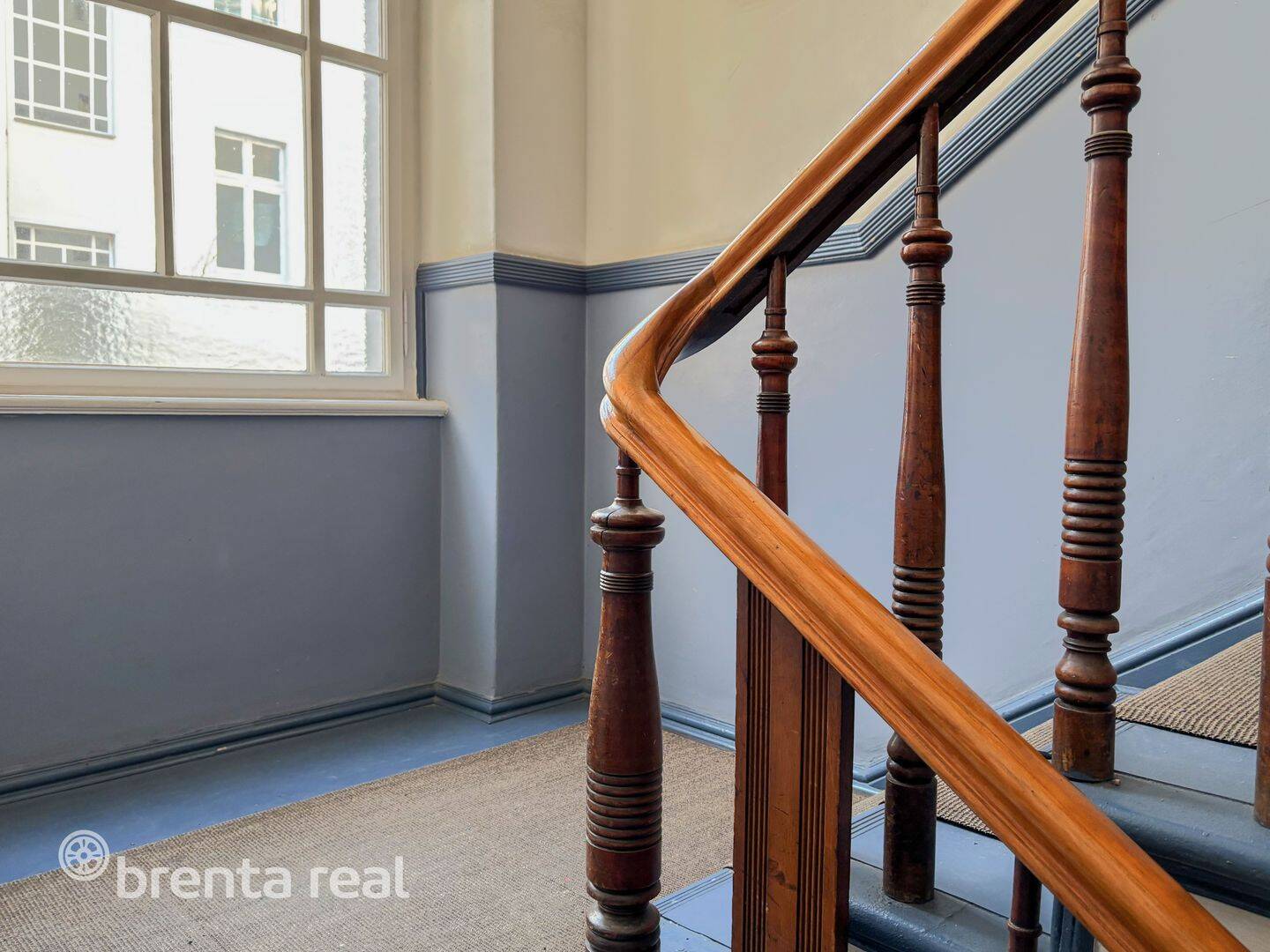 Modernisierte Altbauwohnung in bester Lage – Berlin – Vorschaubild 5