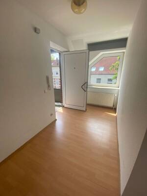 zentrale 2 1/2 Raumwohnung für Senioren ab 60 Jahren zu vermieten! – 45883 Gelsenkirchen – Vorschaubild 6