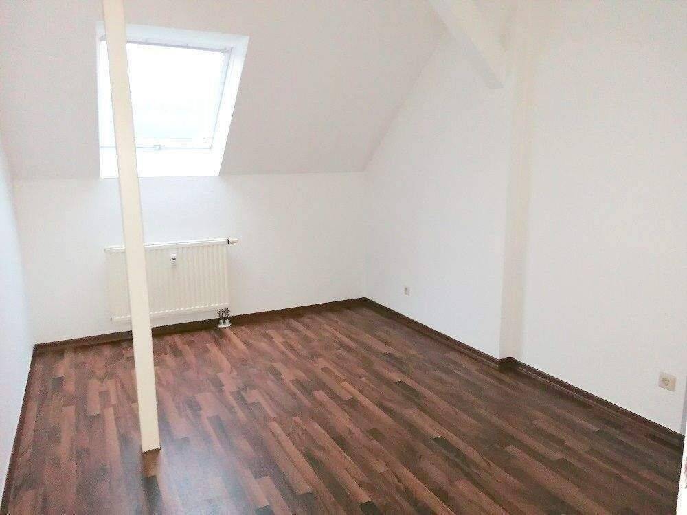 !! Maisonette-Wohnung, 4 Zimmer mit Balkon in Schlosschemnitz !! – Chemnitz – Vorschaubild 3