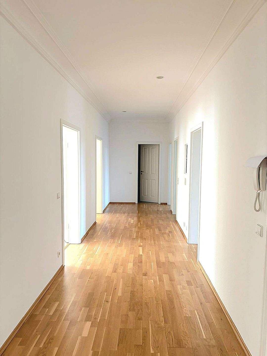 * Special I Musikviertel I Clara Park I 4 Zimmer I Echtholzboden I Bezugsfrei I Bal I Tageslichtbad – Leipzig – Bild 1 von 9
