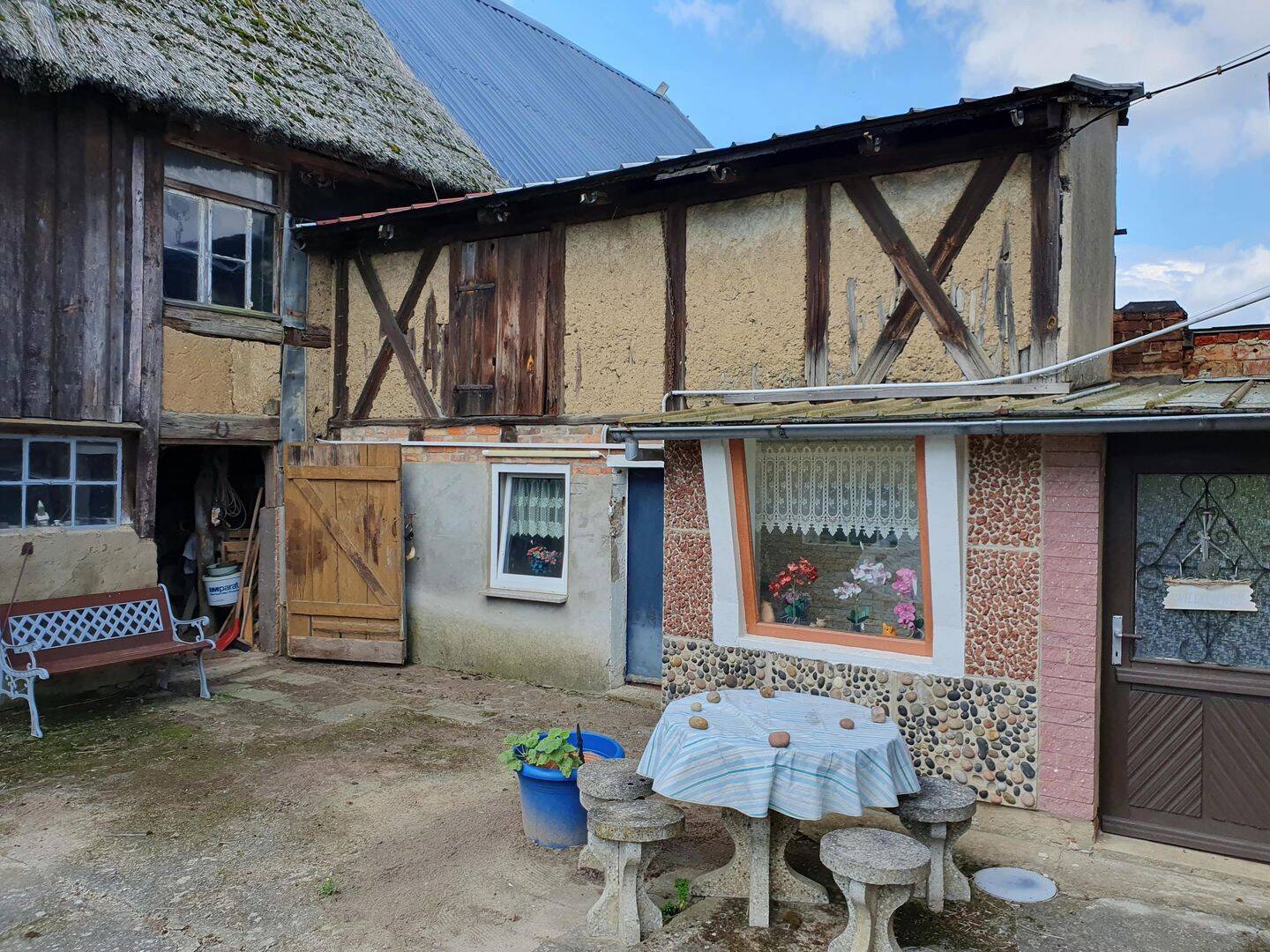 "Urig, charmant, besonders - Einfamilienhaus von 1840 mit viel Herz und Scheune" – Galenbeck – Vorschaubild 2