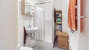 Modernisierte Kapitalanlage - Kernsaniert und mit sonniger Süd-Loggia in Hamburg-Stellingen! – 22527 Hamburg – Vorschaubild 8