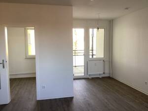 Schönes und altengerechtes 1-Zimmer-Appartment mit großem Balkon – 33609 Bielefeld – Vorschaubild 4