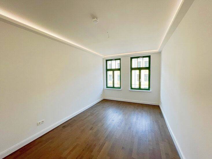 Schickes Nest mit Balkon! + Parkett + Fußbodenheizung + tolles Bad + LED-Licht + Übernahme EBK mgl. – Leipzig – Vorschaubild 9