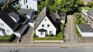 Einfamilienhaus mit Entwicklungspotential in begehrter Wohnlage! – 26121 Oldenburg – Vorschaubild 4