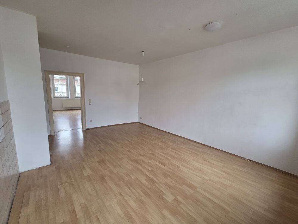 * Großzügig Wohnen * lichtdurchflutete 3 Zimmer-Wohnung in zentraler City-Lage * – Nürnberg – Vorschaubild 9