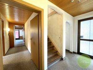 *** 160 qm FREIstehendes HAUS *** 8 Zimmer *** Garage & Garten *** ruhige zentrale Stadt Lage *** – 91058 Erlangen – Vorschaubild 9