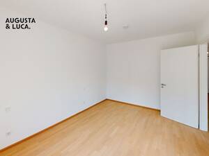 Großzügige 2-Zimmer Wohnung mit Terrasse und EBK – 86150 Augsburg – Vorschaubild 4