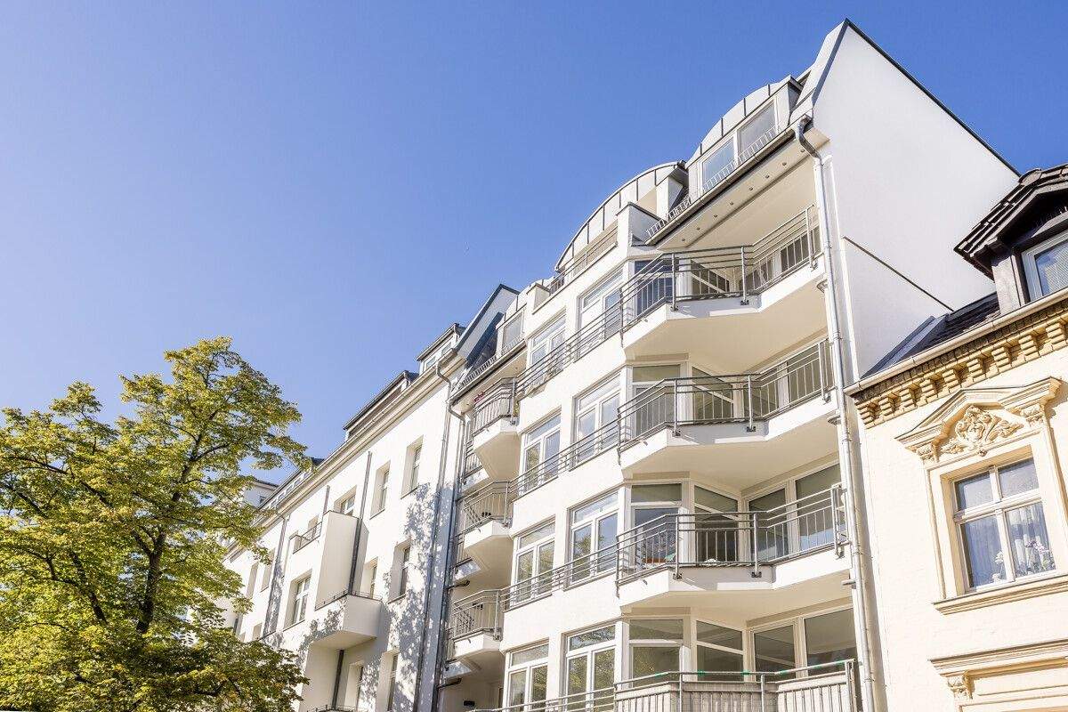 Attraktive Kapitalanlage mit stabilem Mietertrag - Helle 2-Zi-Wohnung mit Südbalkon! Vermietet! – Berlin – Bild 1 von 5