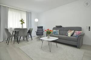 Stilvoll möblierte 2-Zimmer Wohnung mit Internet in Wiesbaden Westend – 65195 Wiesbaden – Vorschaubild 5