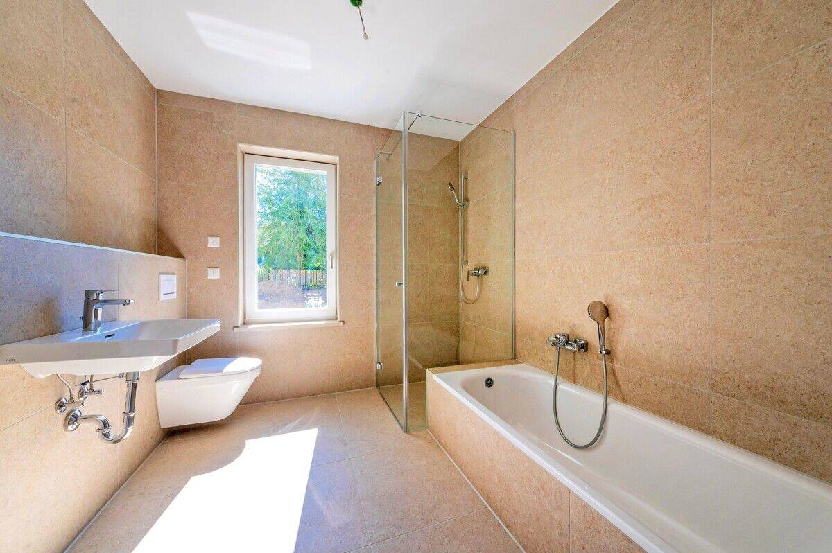 Licht. Raum. Qualität. - Exklusive Neubauwohnung mit Terrasse – München – Vorschaubild 4