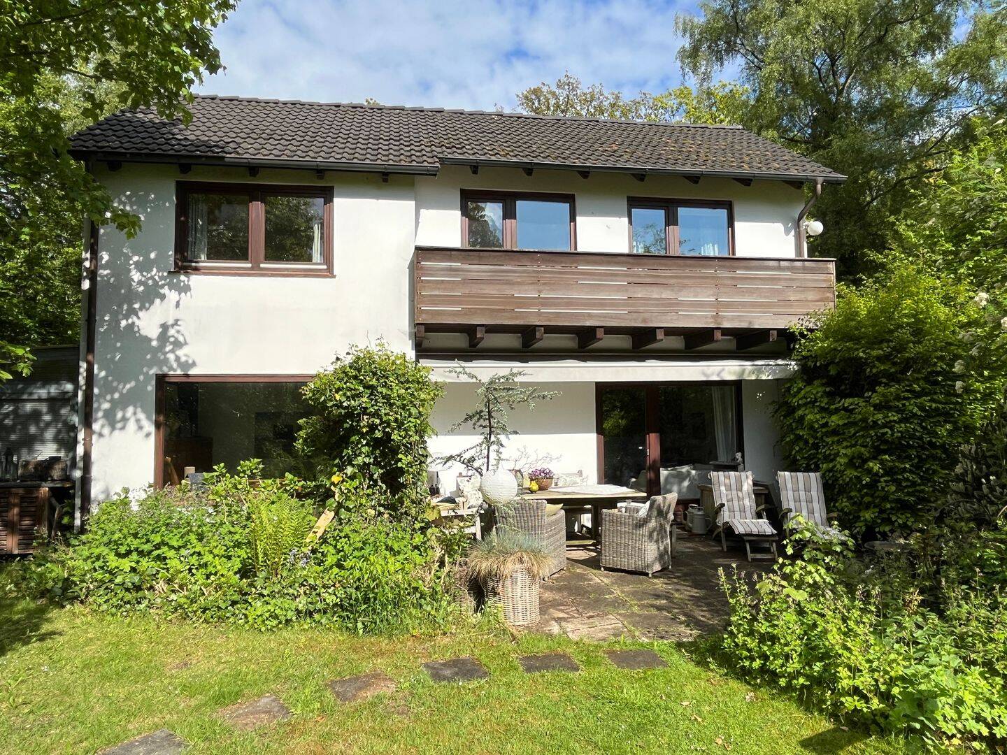 Keine Käufercourtage - Liebevoll gestaltetes Zuhause mit Garten wie ein kleiner Park – Hamburg – Vorschaubild 6