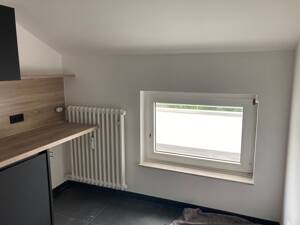 Top renovierte Wohnung im DG mit Balkon + Einbauküche – 50996 Köln – Vorschaubild 8