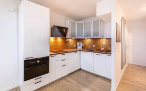 Sonnige 1 Zimmerwohnung mit großem Balkon am Olympiahafen Schilksee – 24159 Kiel – Vorschaubild 4