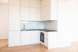Wunderschönes 2-Zi.-Penthouse, ruhige, Lage, Blick über die Stadt, hochwertige EBK & Klimaanlage – 10779 Berlin – Vorschaubild 5