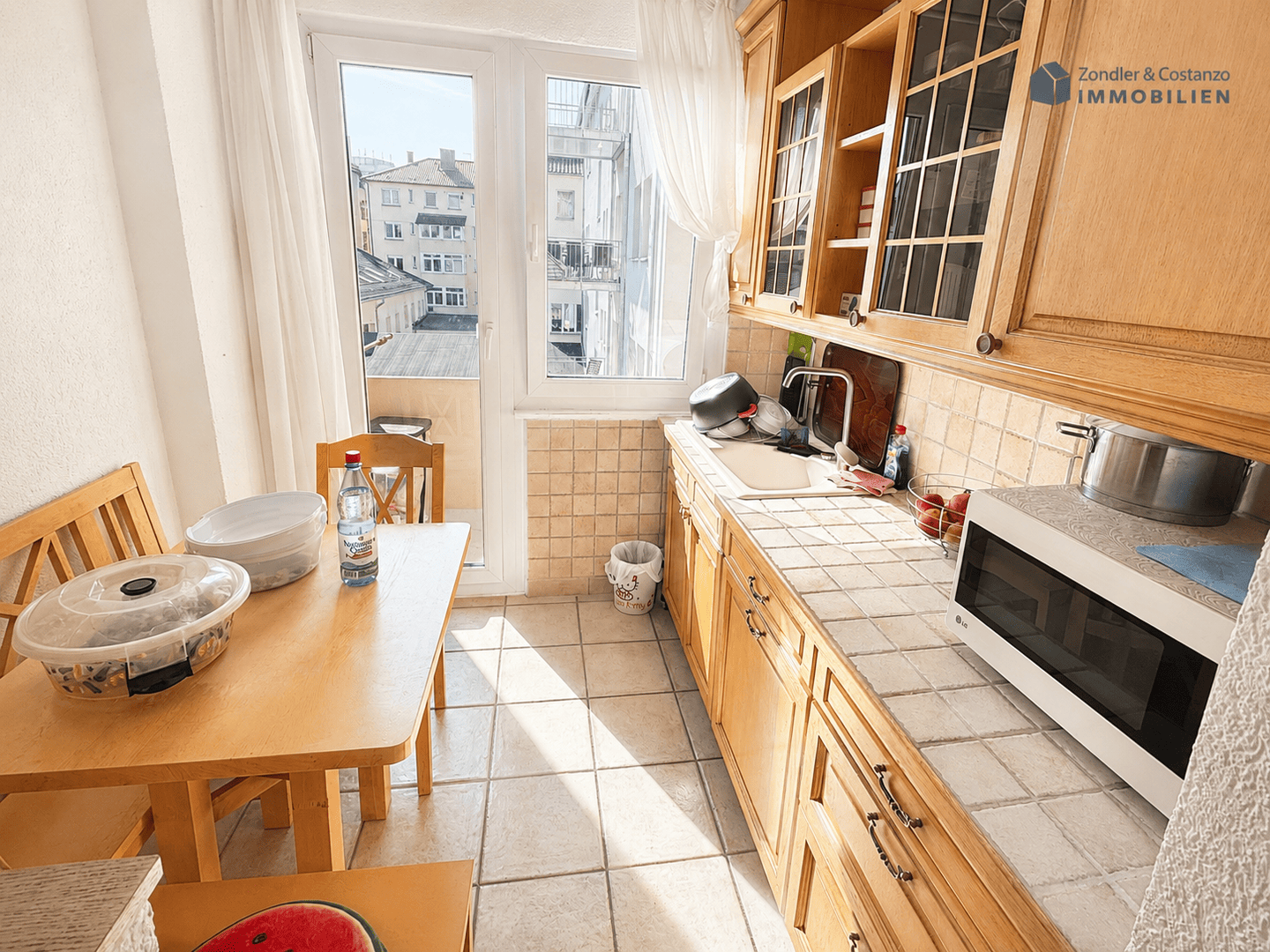 ZENTRALE WOHNLAGE IN S-OST: * 3,5-Zi.-Whg. * ca. 112,4 qm * EBK * 2 Balkone * TL-Bad * sep. WC * – Stuttgart – Vorschaubild 6