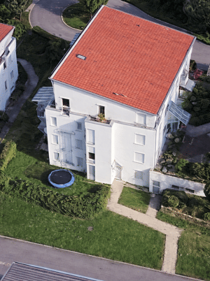 Gemütlich wohnen in Bestlage: Top-Zustand, großer Garten & Tiefgarage in Stuttgart – 70374 Stuttgart – Vorschaubild 3