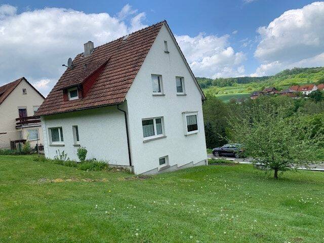 Genießen Sie die schöne Fernsicht von Ihrem neuen Ein-Zweifamilienhaus! – Polle – Vorschaubild 3
