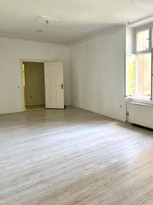 Bezugsfrei - Großzügige helle 3-Zimmer-Altbauwohnung – 13156 Berlin – Vorschaubild 5