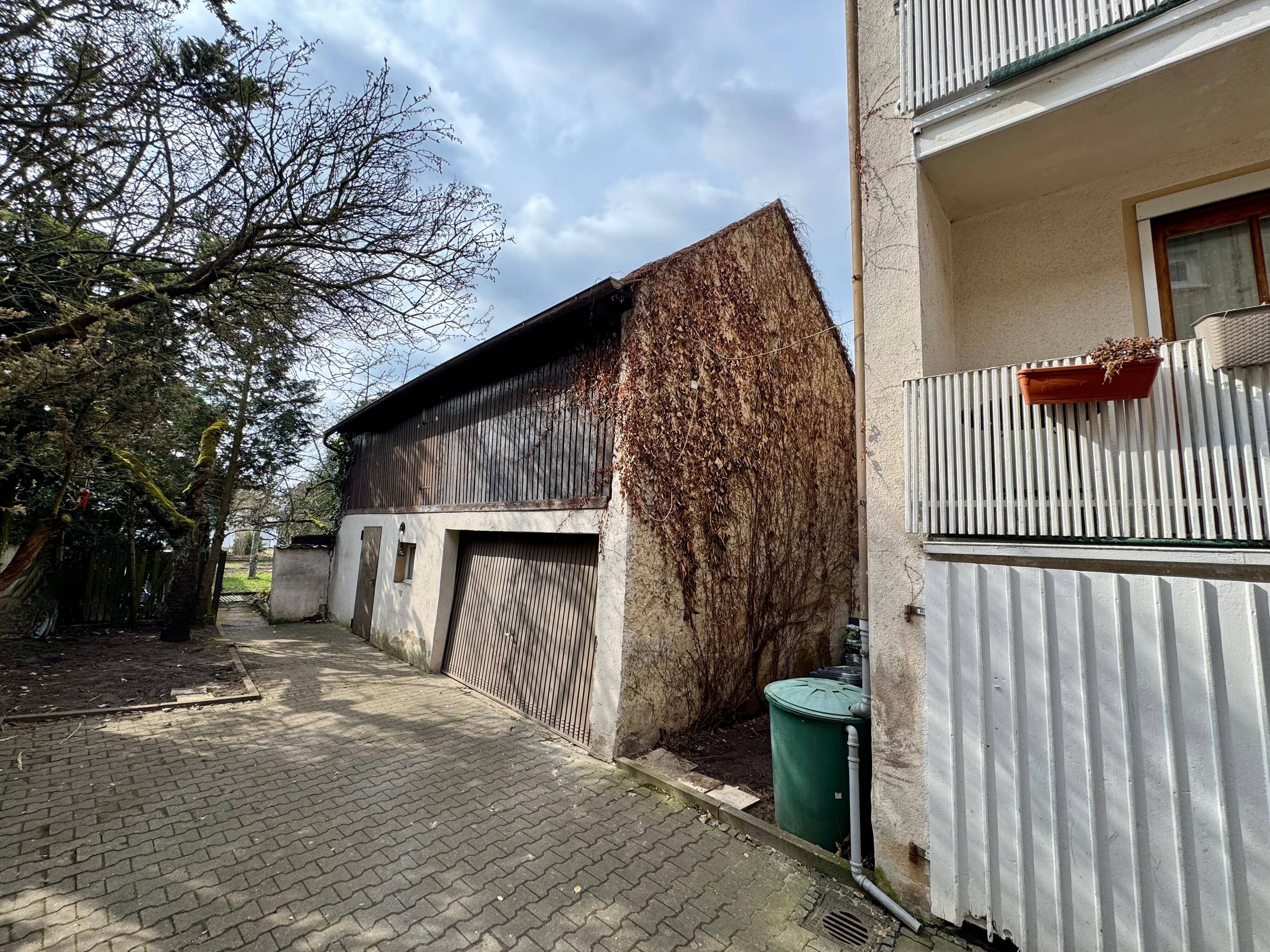 **BEZUGSFREI** Altes Haus, neue Chancen - Doppelhaushälfte mit Nebengebäude und Grundstück – Hirschaid – Vorschaubild 8