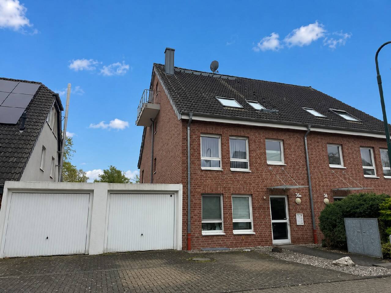 KAPITALANLAGE IN HITDORF 2-Zimmer-Eigentumswohnung im Erdgeschoss mit Stellplatz