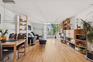 ÜBER DEN DÄCHERN - Gepflegte 3,5-Zimmer-Maisonettewohnung mit Balkon & Garage in Stuttgart-Stammheim – 70439 Stuttgart – Vorschaubild 4