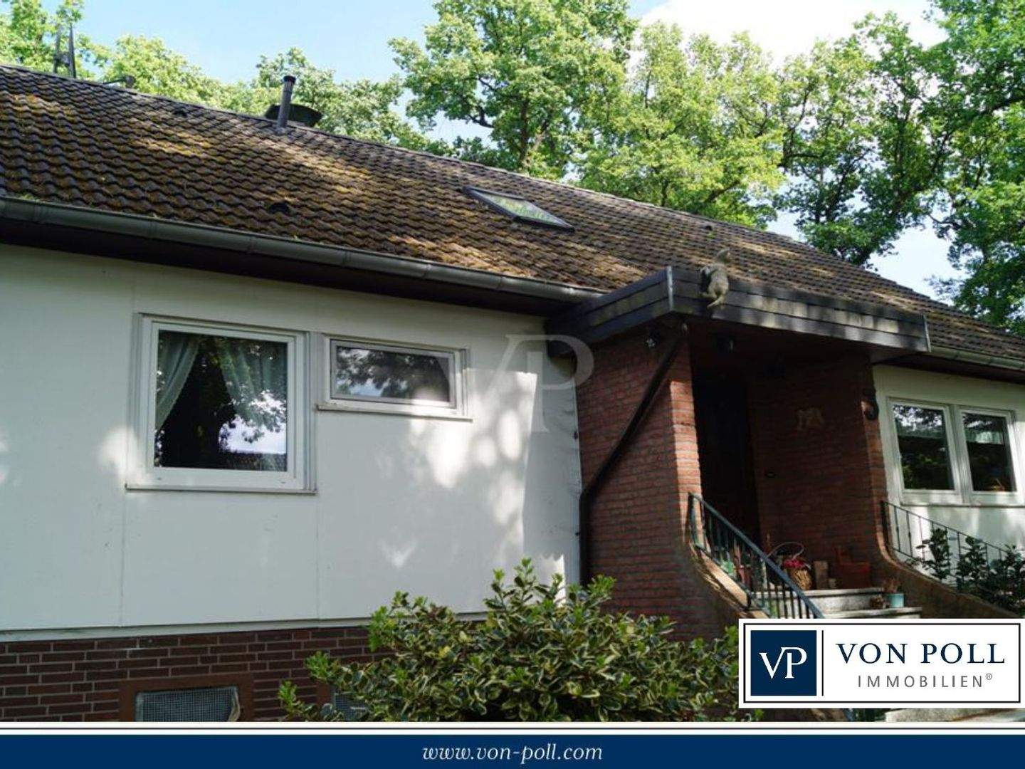 Neuer Preis! Großes schönes Grundstück mit unterkellertem Haus. Für versierte Handwerker und Profis. – Celle – Bild 1 von 9