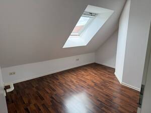 3-/4 Zimmer Wohnung mit Südbalkon und Außenstellplatz in Uni Nähe-Paderborn – 33100 Paderborn – Vorschaubild 4