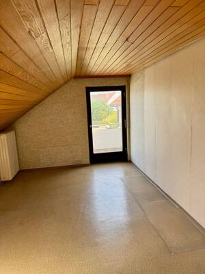 Doppelhaushälfte mit großem Potenzial in Top-Lage von Stuttgart-Möhringen – 70567 Stuttgart – Vorschaubild 5
