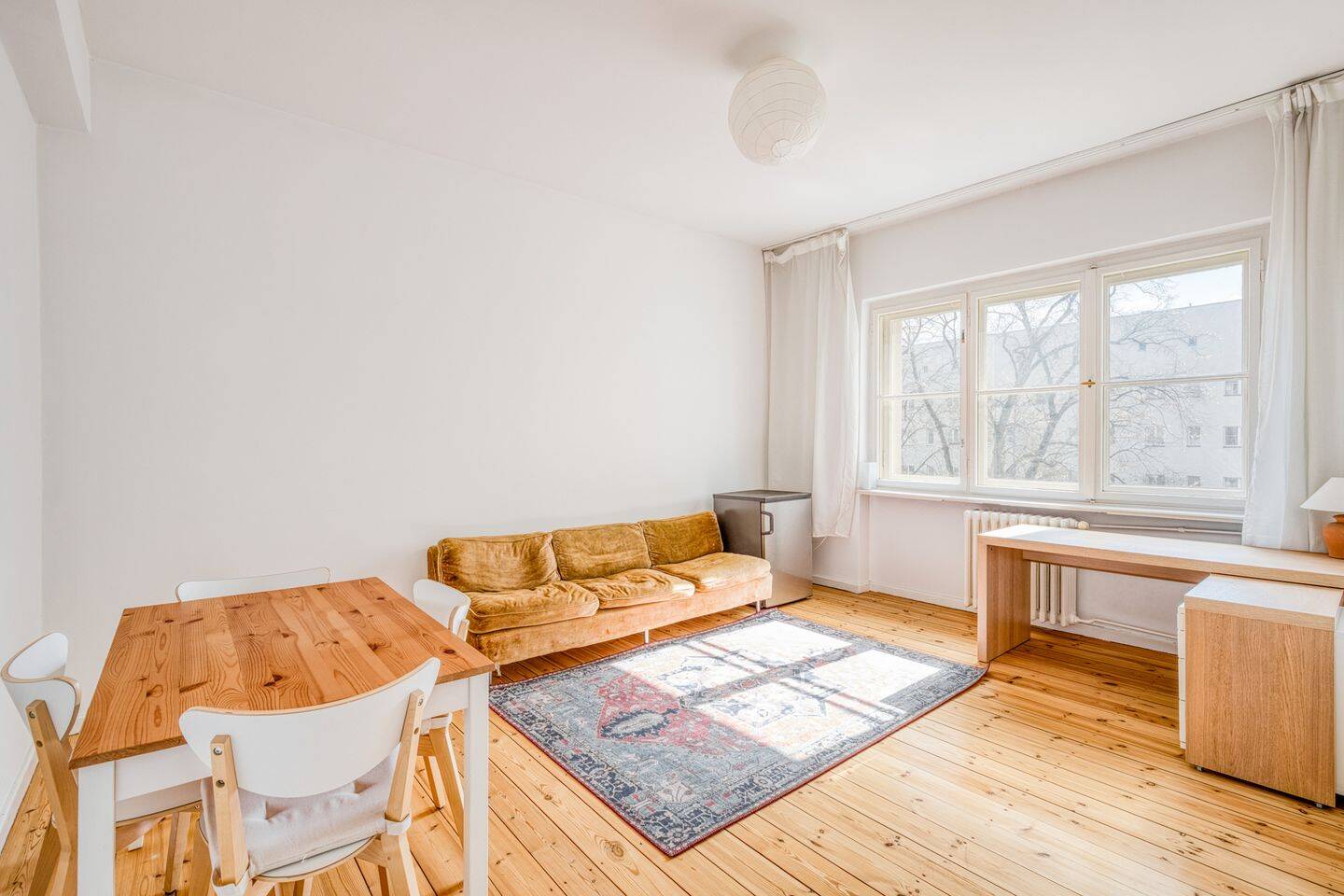 Bezugsfreie 2-Zimmer-Wohnung nahe Rüdesheimer Platz – Berlin – Vorschaubild 2