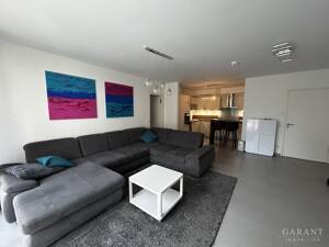 Modern, grün und mitten drin! Schöne 2,5 Zimmer-Erdgeschoss-Wohnung mit Terrasse und kleinem Garten – 82256 Fürstenfeldbruck – Vorschaubild 3