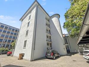 Im Herzen der Maxvorstadt! Freie und gut geschnittene 2-Zi-ETW mit Südloggia und Denkmalschutz – 80799 München – Vorschaubild 4