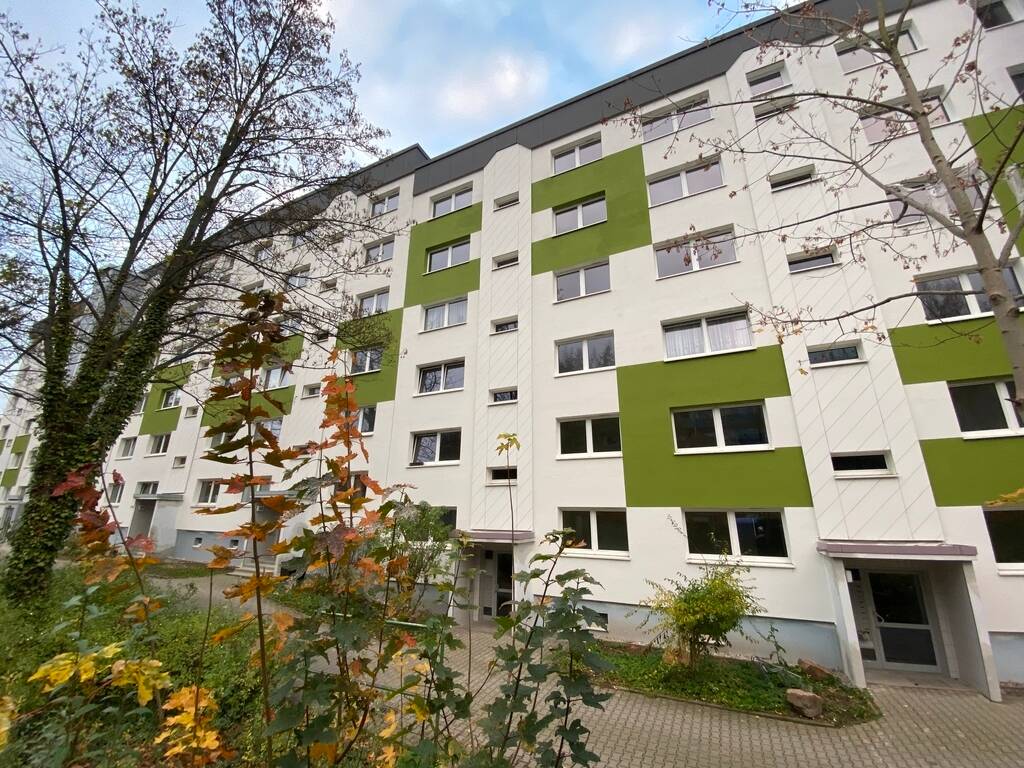 Highlight-Wohnung mit Eckbadewanne und Einbauküche – Chemnitz – Vorschaubild 6