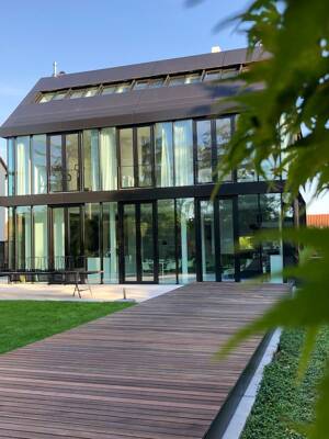 Futuristische Villa mit traumhaftem Garten und Pool in absoluter Bestlage – 70192 Stuttgart – Vorschaubild 9