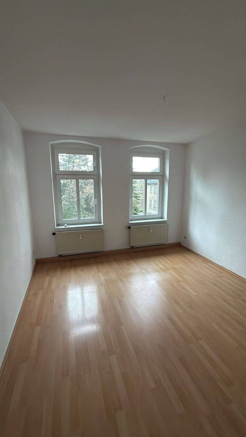 Großzügige 4-Zimmer mit Laminat und Wanne! – Chemnitz – Vorschaubild 4