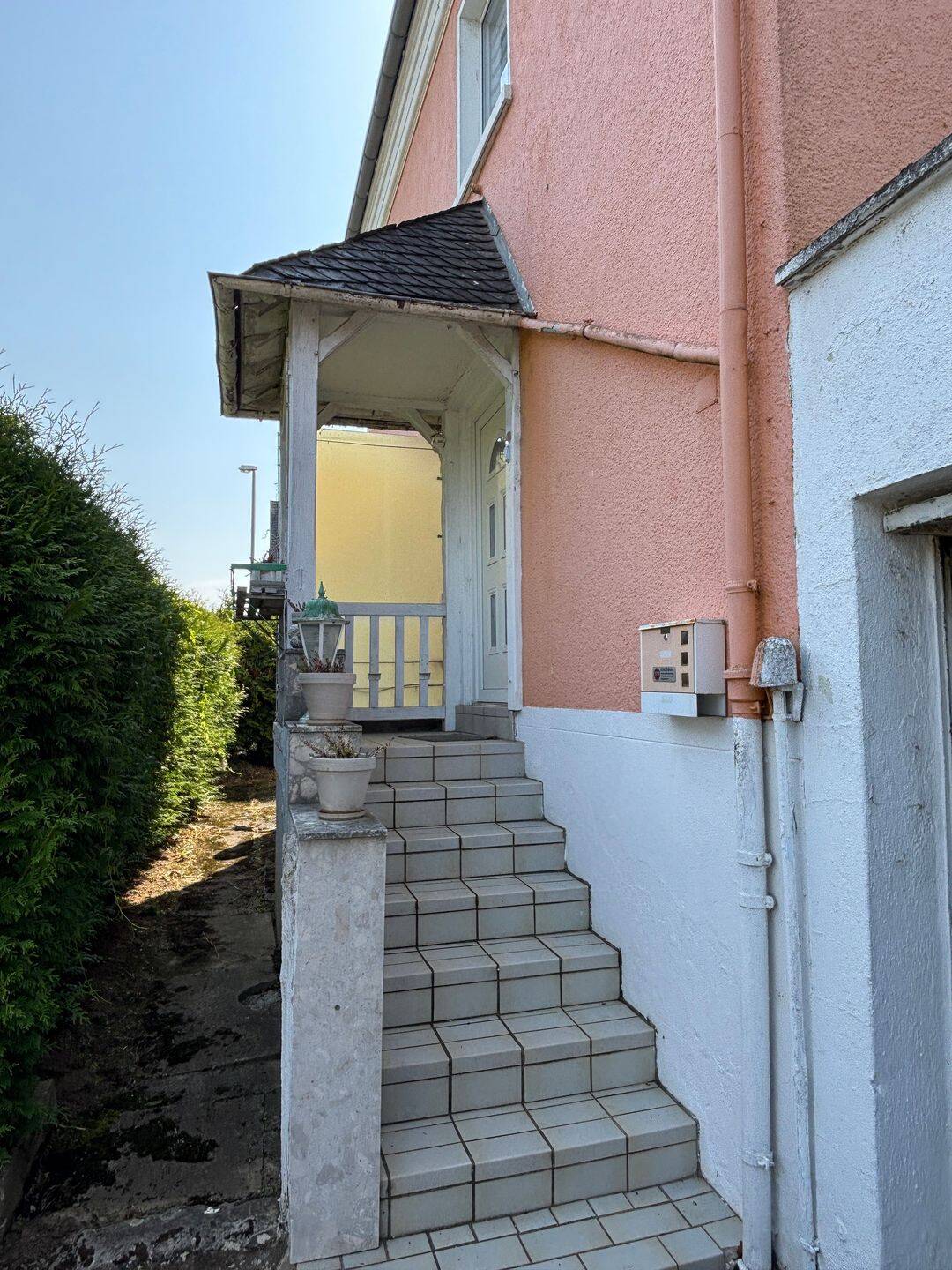 Gepflegtes freistehendes EFH mit herrlichem Garten in sonniger Lage von Birlenbach! – Birlenbach – Vorschaubild 6