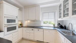 Haus-im-Haus-Wohnung mit Dachterrasse, Kamin und Doppelgarage am Lerchesberg – 60598 Frankfurt am Main – Vorschaubild 5