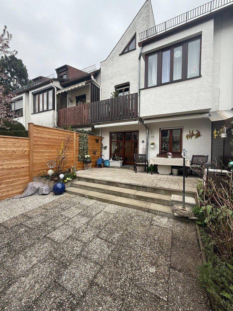 Haus mit Wohnung - 2 in 1 - OHNE PROVISION – München – Vorschaubild 2