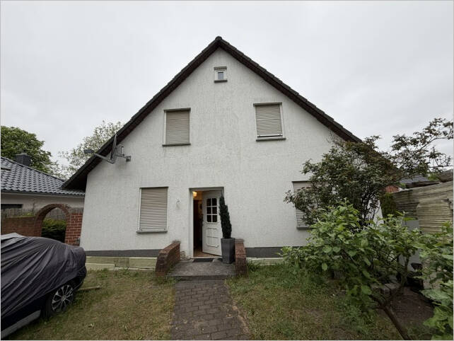 Handwerkerobjekt mit Potenzial - Freistehendes Einfamilienhaus mit Einliegerwohnung – Berlin – Vorschaubild 7