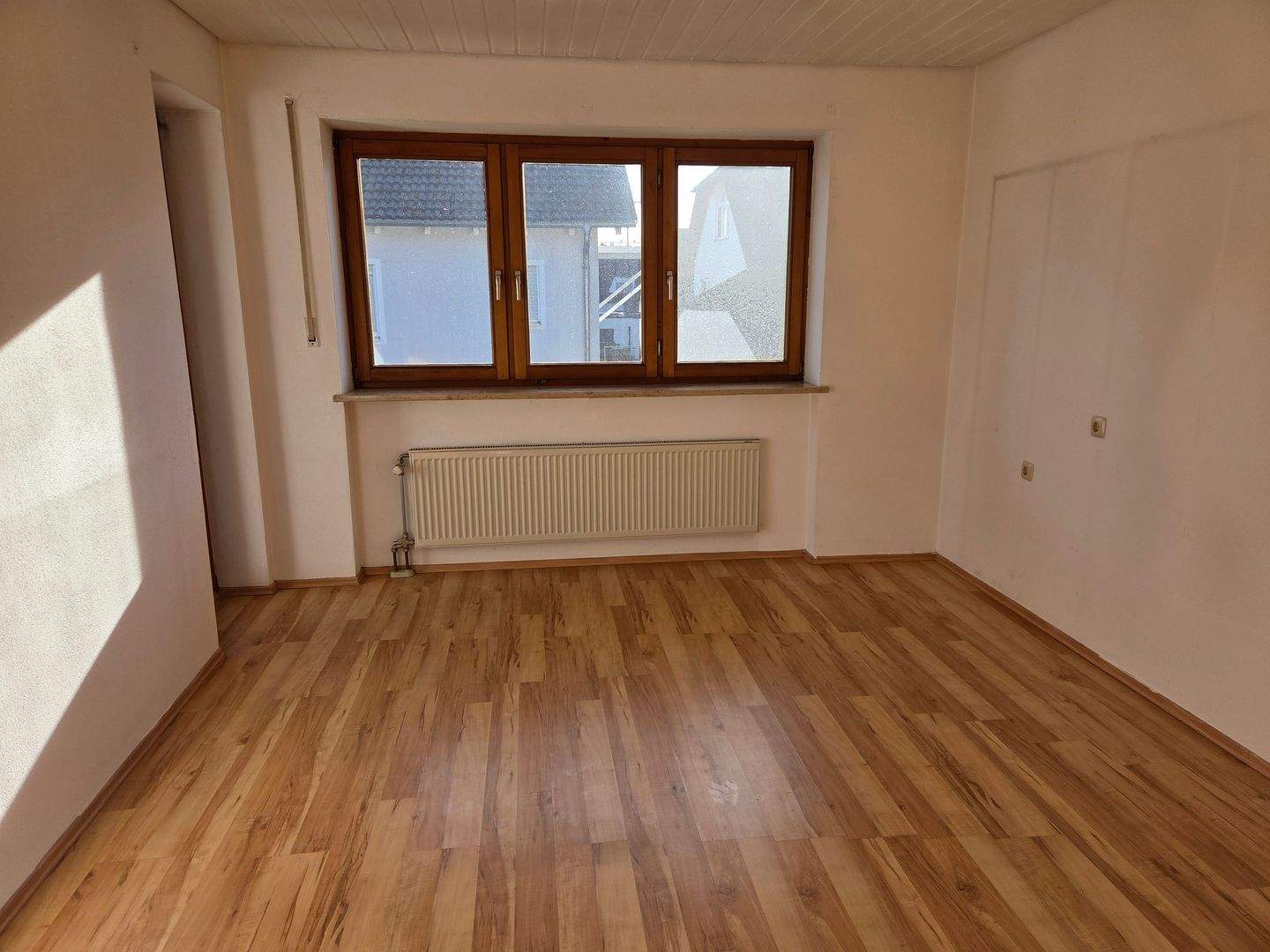 Doppelhaushälfte mit Garten in Ingolstadt-Süd – Ingolstadt – Vorschaubild 8