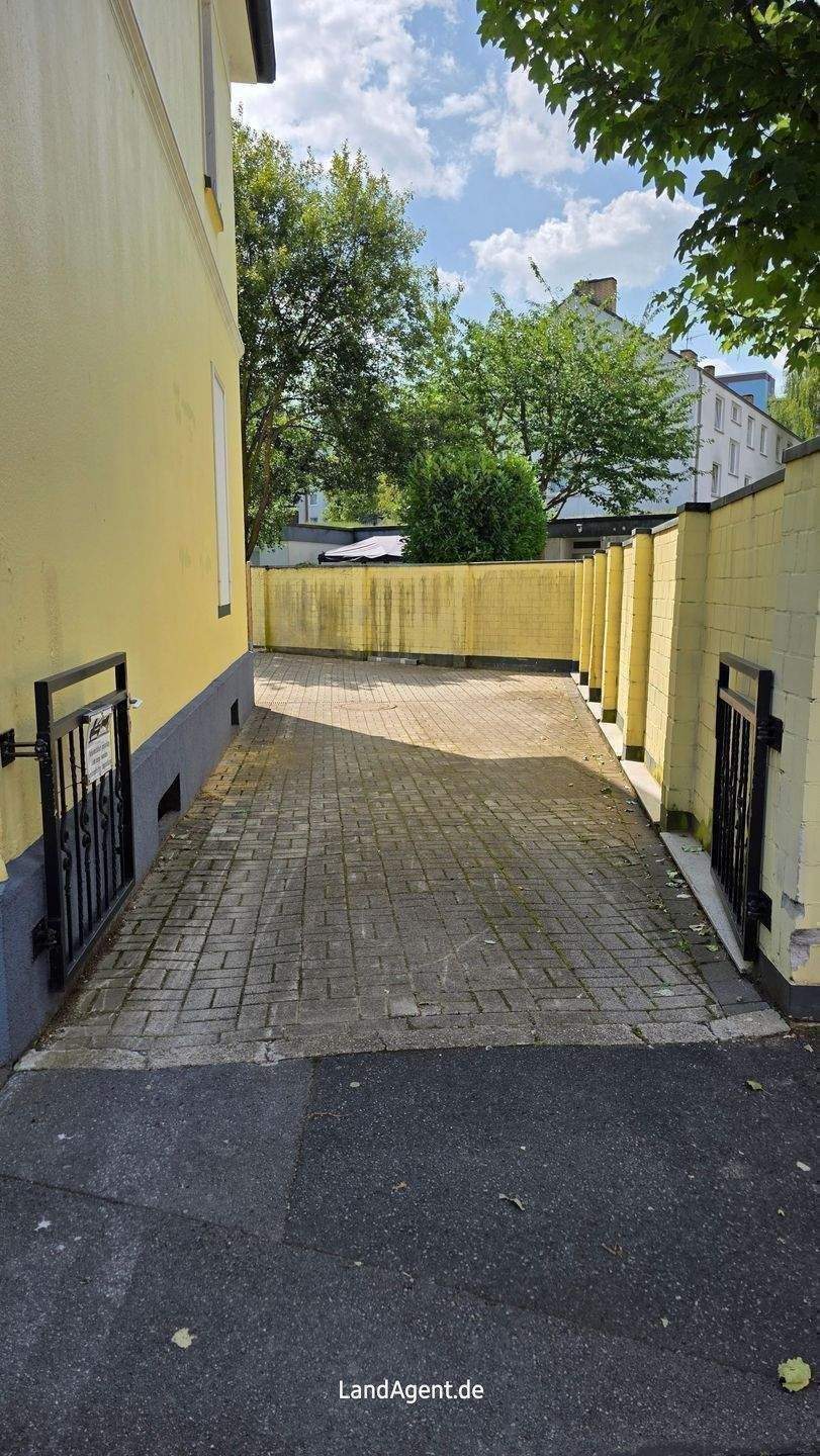 ***Dreifamilienhaus mit 2023 neu ausgebautem EG*** ca. 285m² Wohnfläche mit Garten und Stellplätzen in Dortmund-Oestrich – Dortmund – Vorschaubild 4
