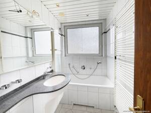 Renovierungsbedürftige 2-Zimmerwohnung in Langenhorn – 22415 Hamburg – Vorschaubild 3