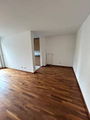 Gemütliche 2-Zimmerwohnung mit Balkon im Herzen von Erlangen – 91052 Erlangen – Vorschaubild 7
