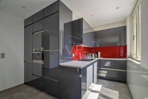 Leben an der Krämerbrücke * Hochwertige Maisonettewohnung mit Einbauküche und Stellplatz – 99084 Erfurt – Vorschaubild 2
