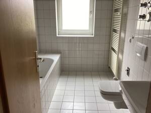 Gelegenheit! Gut geschnittene 3-Zimmer-Wohnung sucht Mieter – 34128 Kassel – Vorschaubild 6