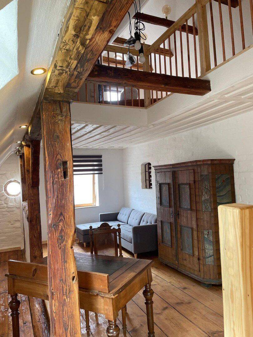 Renovierte 2,5-Zimmer Möblierte Wohnung Galerie Loft in Rottenburg